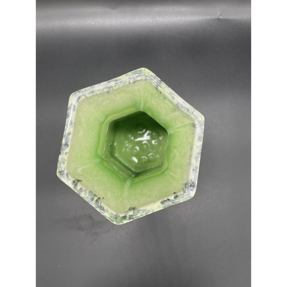 HULL USA VINTAGE VASE - PAGODA P3 AMERICAN ART WITH CHINESE SCRIPT - GREEN USA - Picture 3 of 8